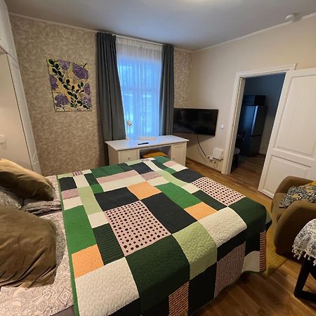 Karlovaidyll 7 - Homey Apartment With Free Parking! Tartu Kültér fotó